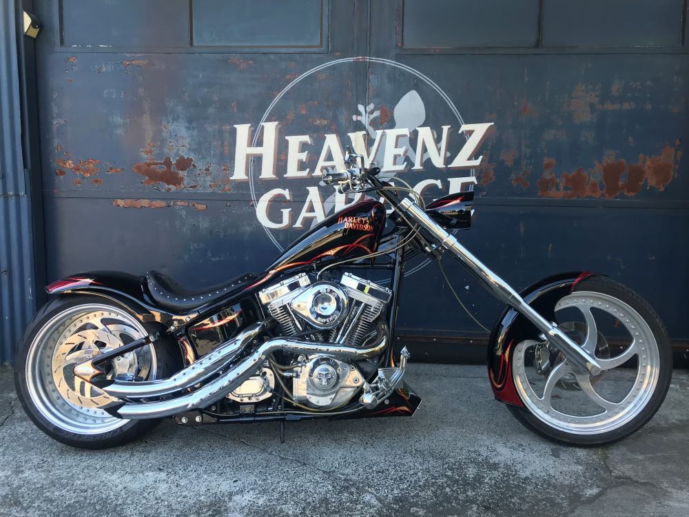 新旧問わず、ハーレーダビッドソンの販売・修理・カスタムを行っております｜Heavenz Garage（ヘブンズガレージ）